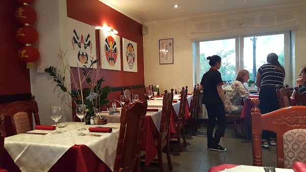 Restaurant Wang-Tong et Sushi à Bertrange, Luxembourg