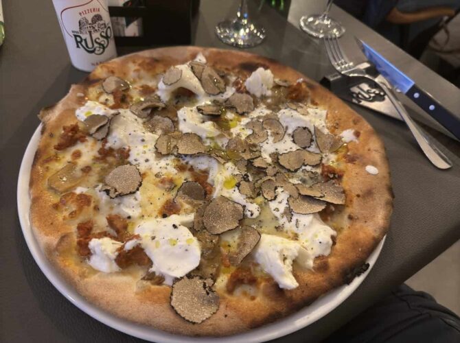 Restaurant Russopizza à La Louvière, Belgique