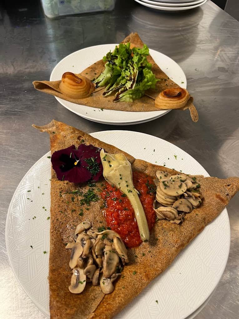 Restaurant Sacrée Mathilde à Caen, France