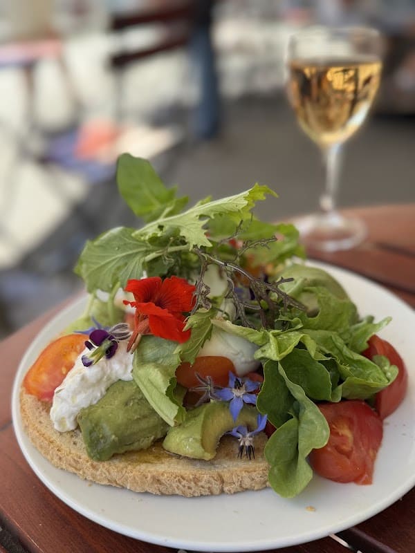 Restaurant Saveurs et Terroirs à Arles, France