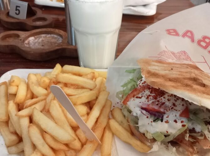 Restaurant Snack OTANTIK Uckange à Uckange, France