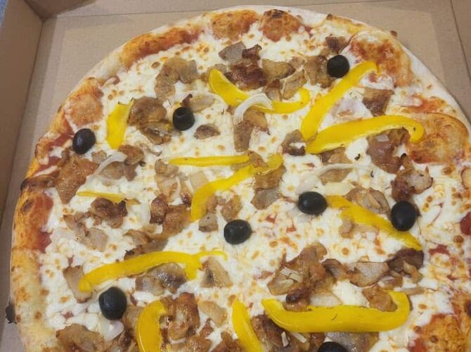 Restaurant SOS PIZZA à Vittel, France