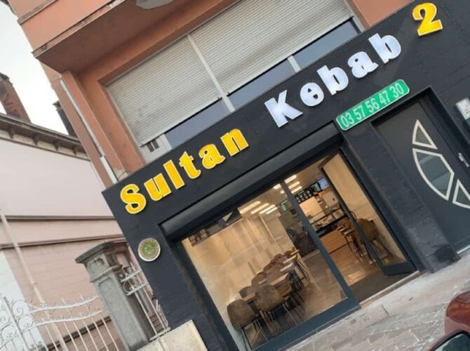 Restaurant Sultan Kebab 2 à Clouange, France