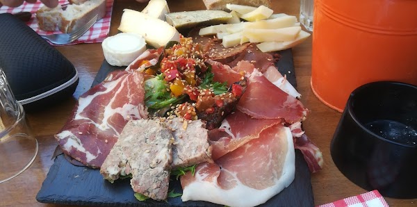 Restaurant Tête de Cochon à Annecy, France