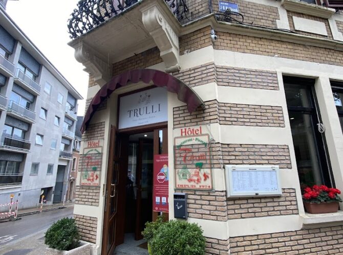 Trulli Restaurant Pizzeria à Arlon, Belgique