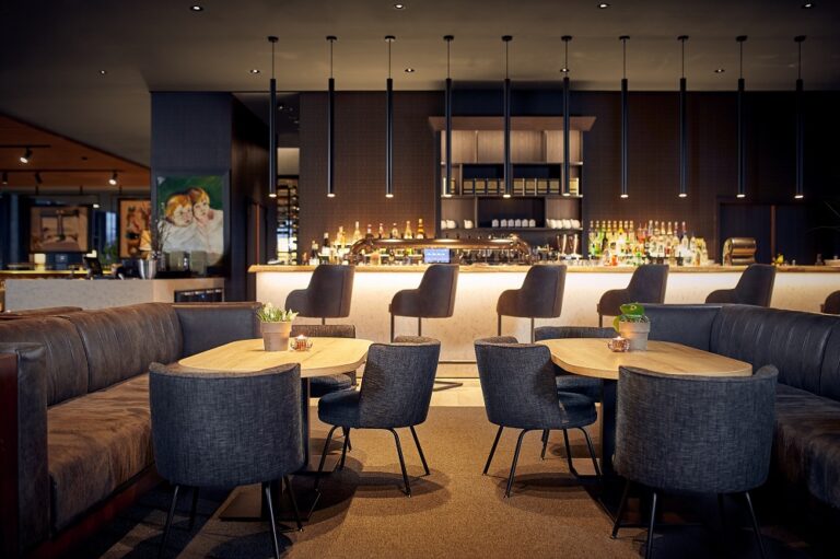 Restaurant Van der Valk Hotel Luxembourg-Arlon à Arlon, Belgique — photo 1