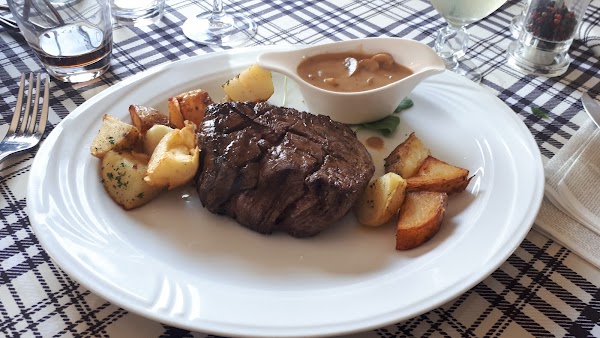 Restaurant Villa Hadir à Differdange, Luxembourg