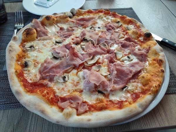 Restaurant Villa Sapori à Bartringen, Luxembourg