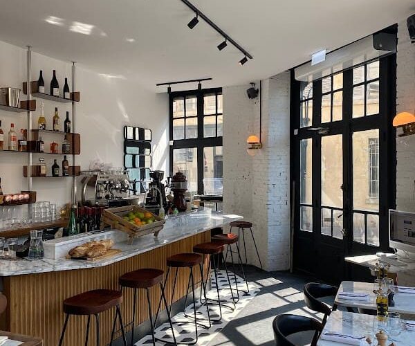 Vous restaurant à Versailles, France