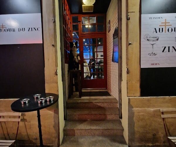Restaurant Autour du Zinc à Metz, France
