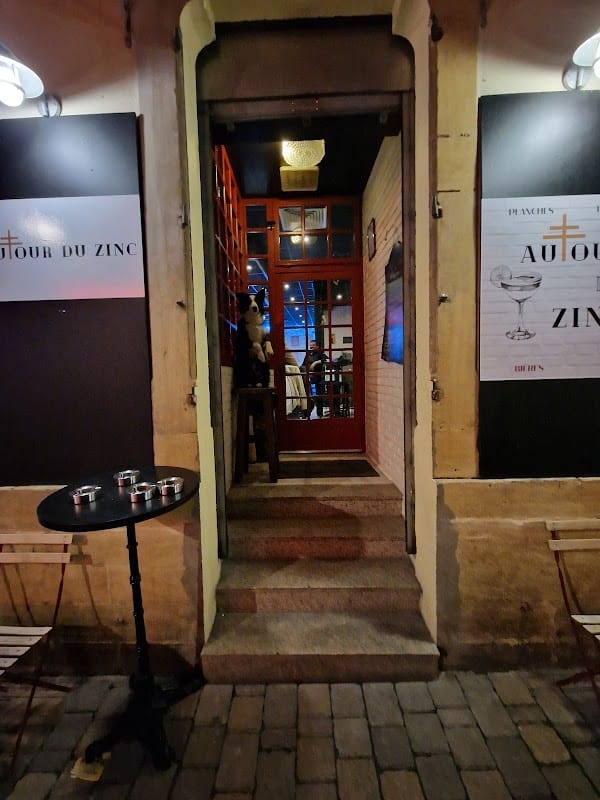 Restaurant Autour du Zinc à Metz, France