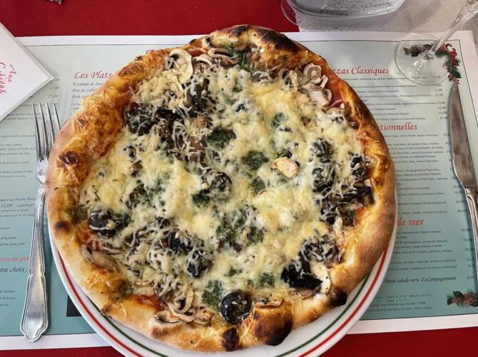 Restaurant AUX COTEAUX à Reims, France