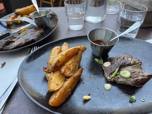 Restaurant Aux Vieux Garçons à Chartres, France
