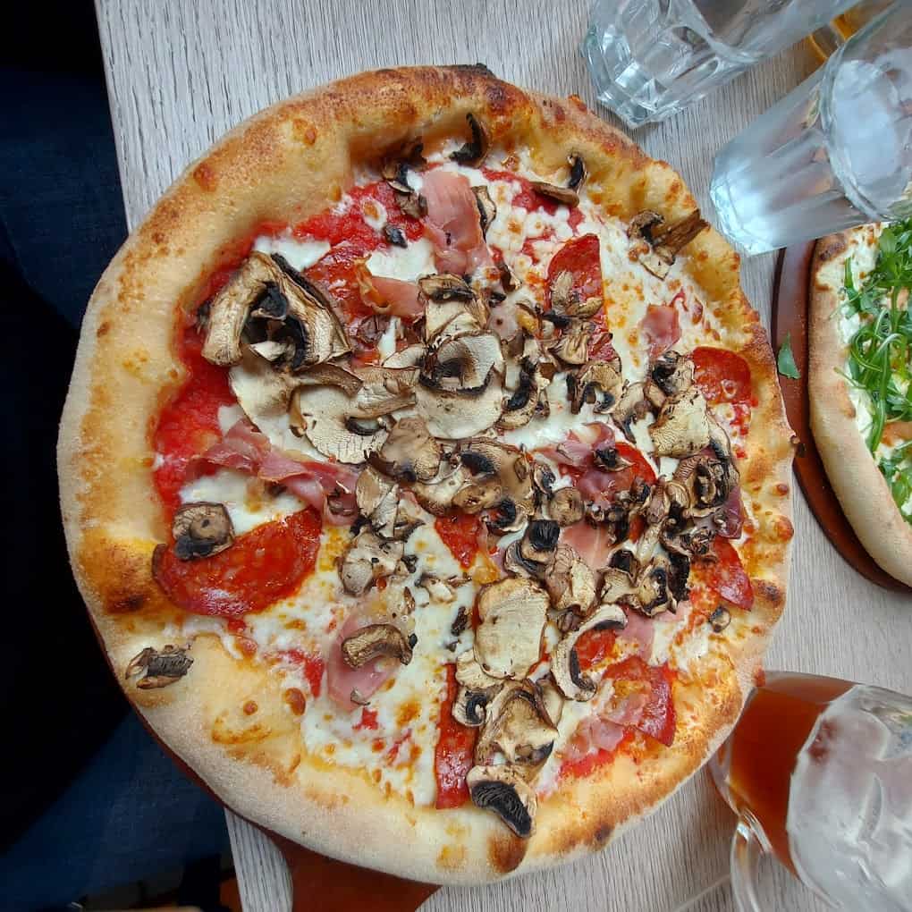 Restaurant Basilic & Co – pizzas de terroirs à Meaux, France