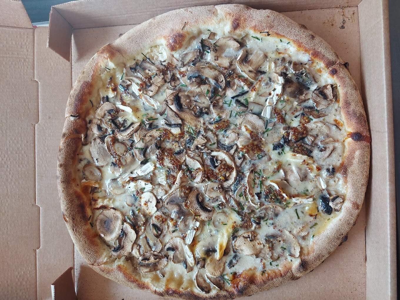 Restaurant Basilic & Co – pizzas de terroirs à Meaux, France