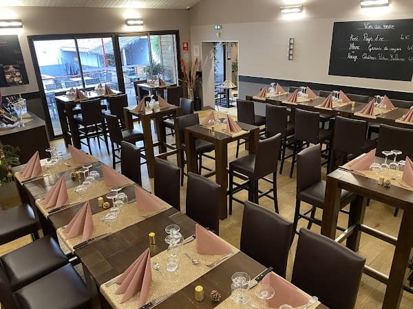 Restaurant BRASSERIE Café de la Marne à Libourne, France