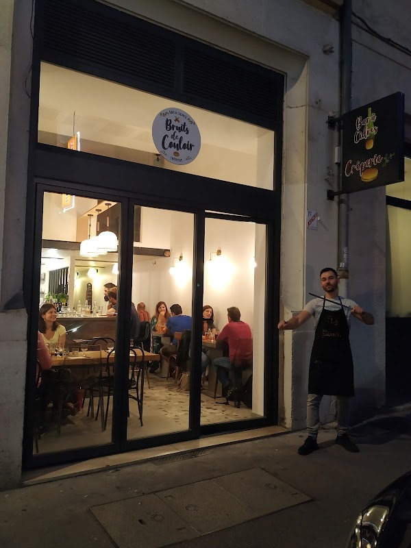 Restaurant Bruits De Couloir à Villeurbanne, France