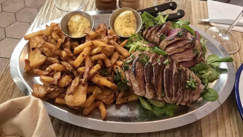 Restaurant Canard Street Reims à Reims, France