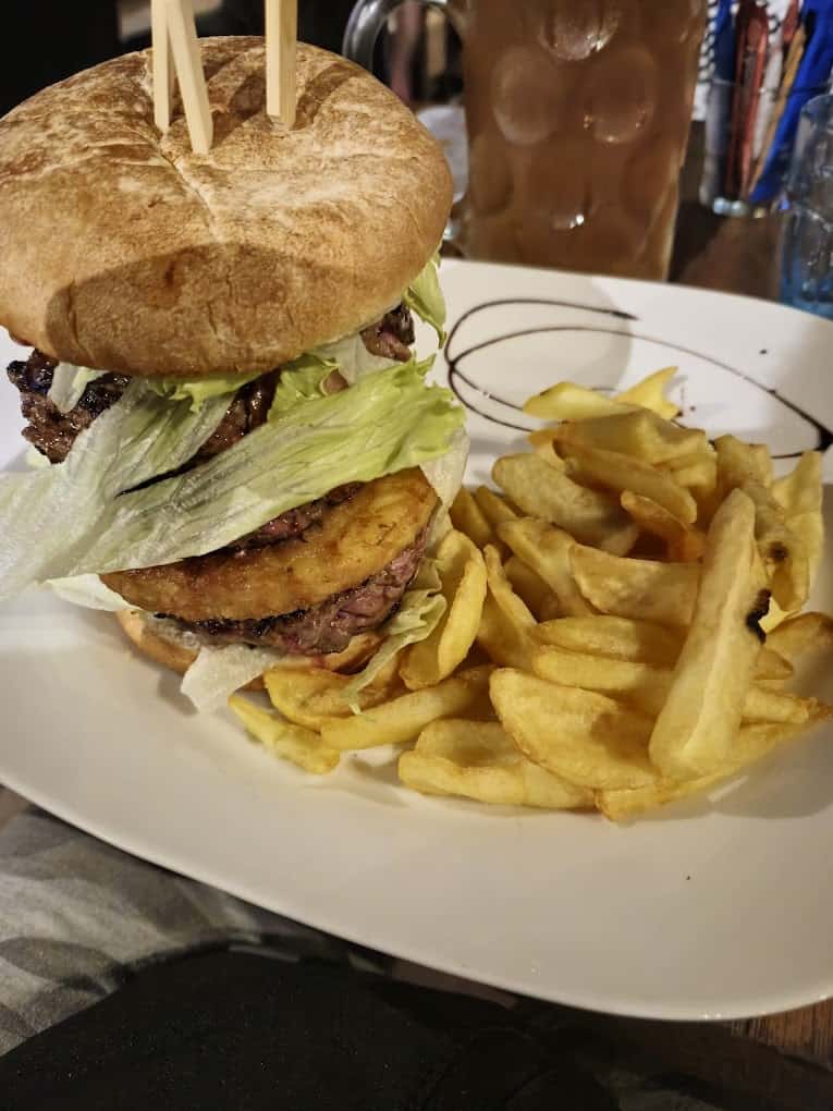 Restaurant Chez Le Brasseur Cannes à Cannes, France