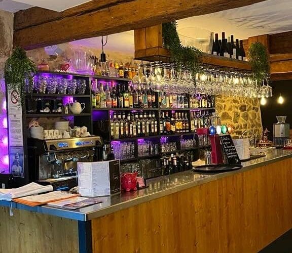 Chez Sam Restaurant, Bar, Rhumerie à Valence, France