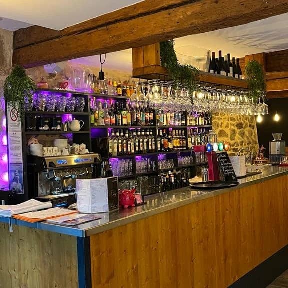 Chez Sam Restaurant, Bar, Rhumerie à Valence, France