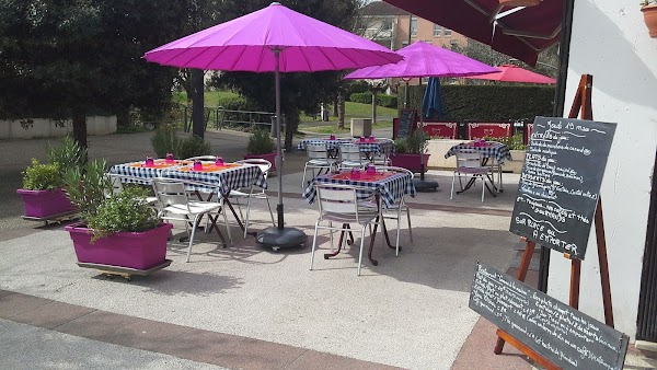 Restaurant Comme à la maison à Blagnac, France