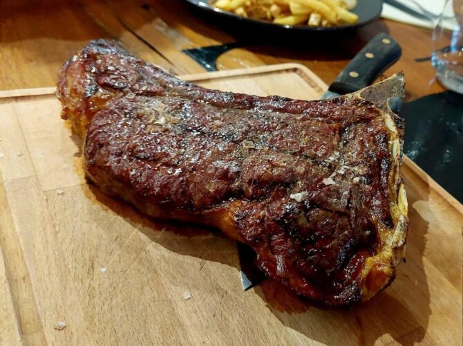 Restaurant Côte à Côte à Calais, France