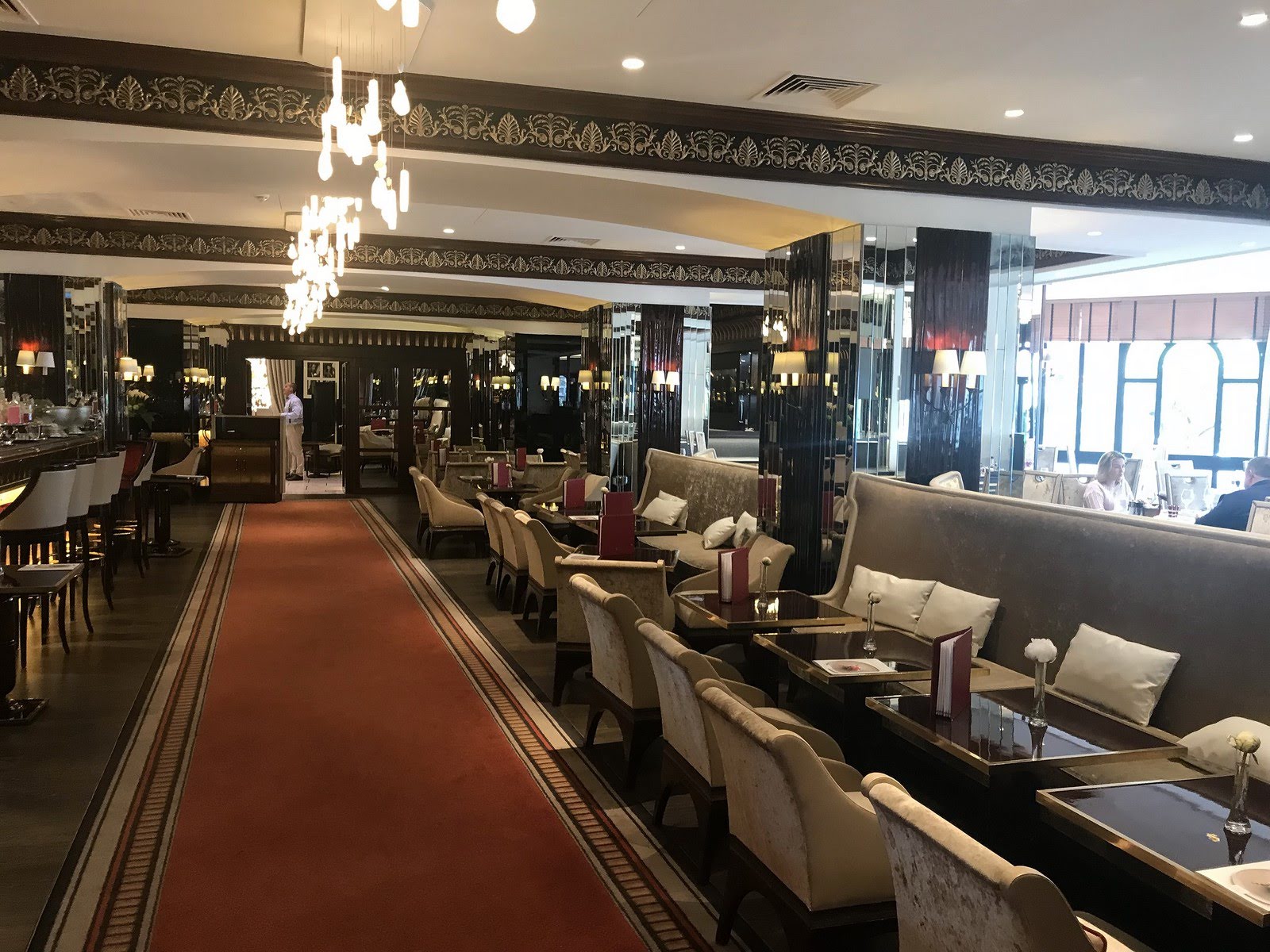 Restaurant Fouquet’s Cannes à Cannes, France — photo 2