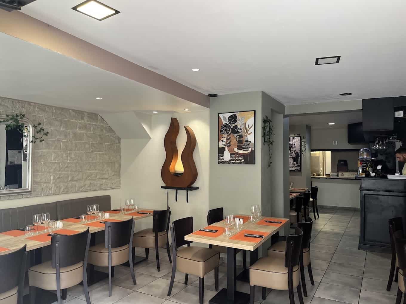 Restaurant Grill ‘n Chill à Épernay, France