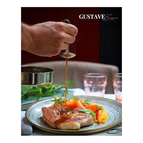 Restaurant Gustave Brasserie à Caen, France