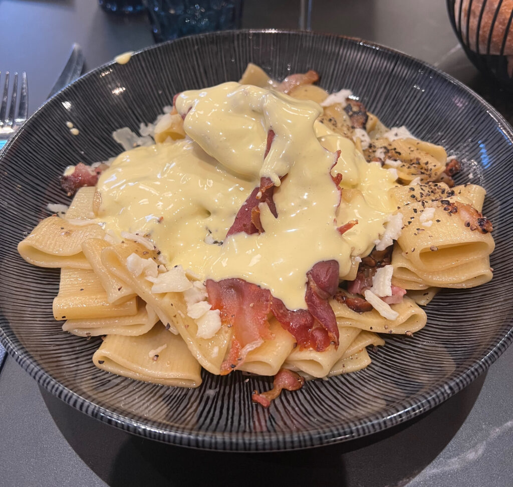 Pates carbonara - IL RISTORANTE – le restaurant italien de Jouy aux Arches – Metz - France - Jouy-aux-Arches
