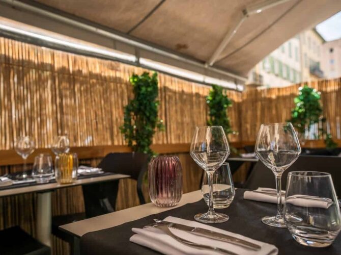 Restaurant Influence Nice à Nice, France