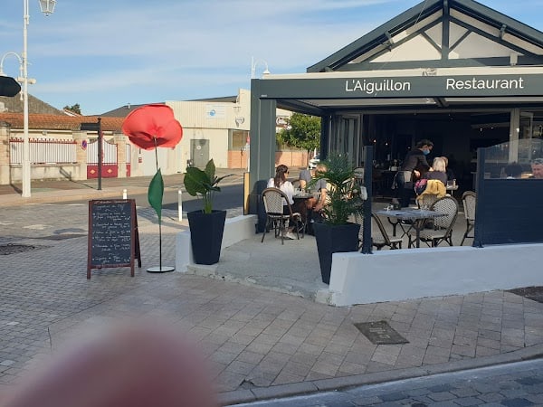 L’ Aiguillon Restaurant à Arcachon, France
