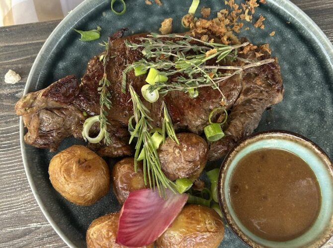 Restaurant La Brouette de Grand Mère à Cannes, France