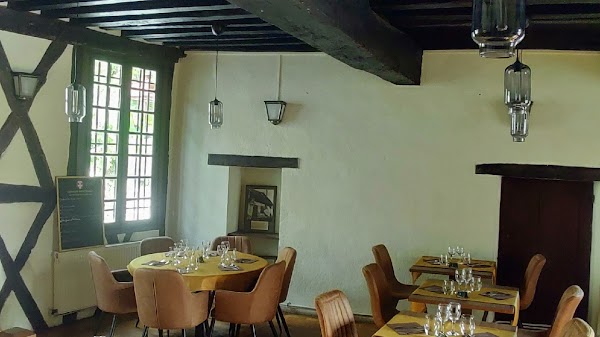 Restaurant La Nouvelle Auberge à Montluçon, France