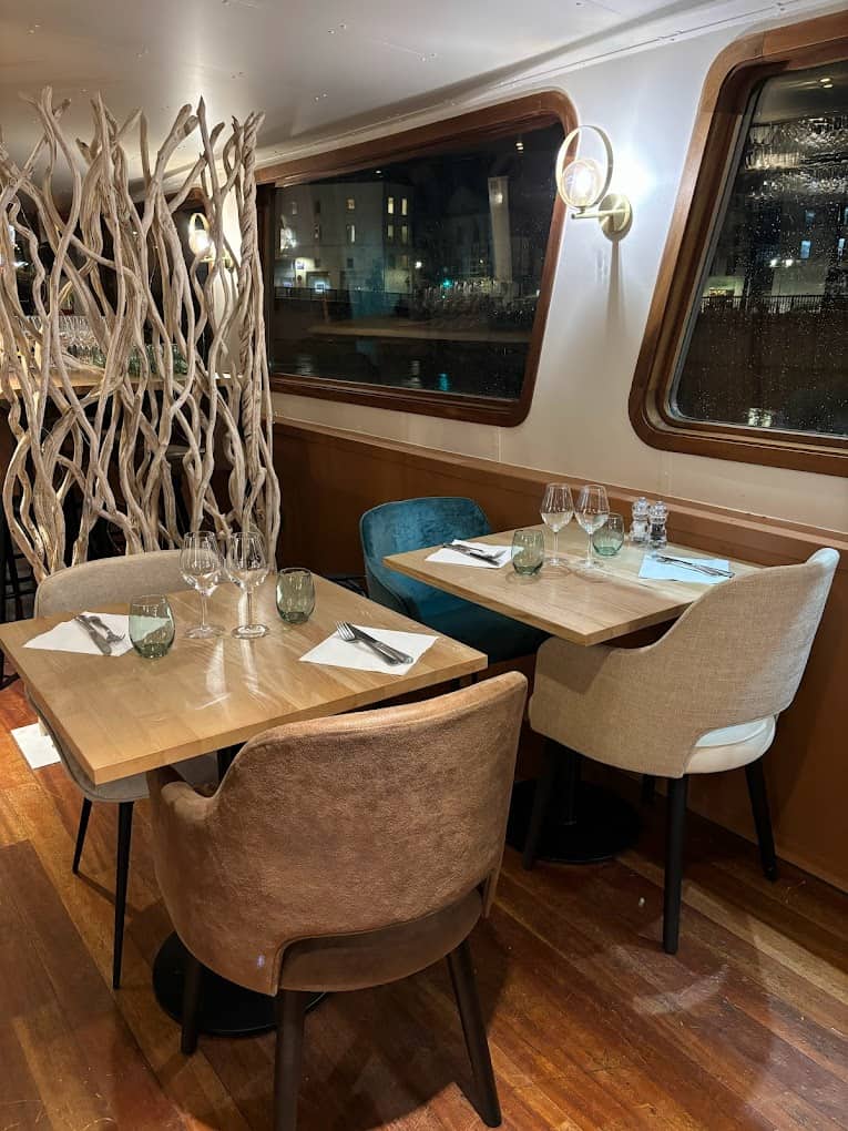 Restaurant La Péniche à Meaux, France