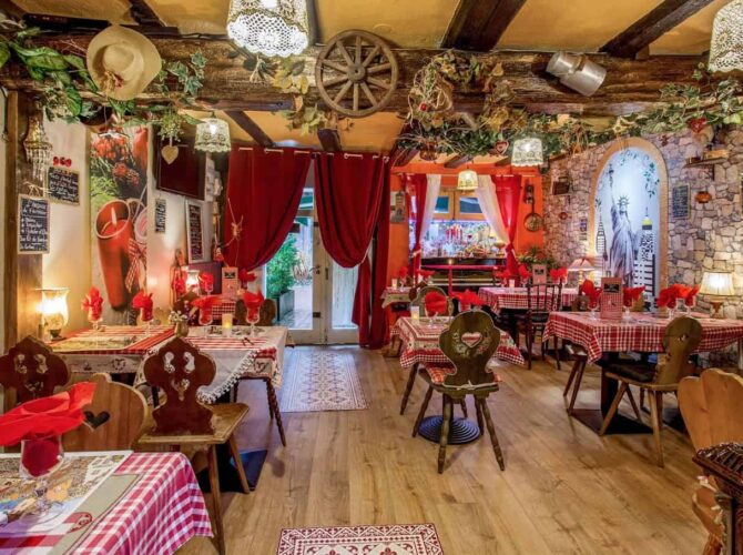 Restaurant La Petite Alsace à Colmar, France