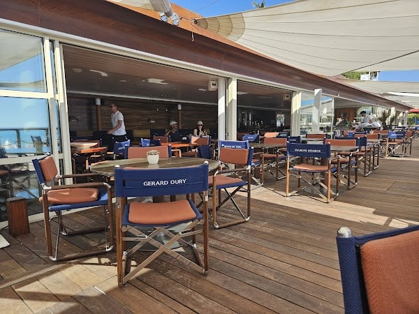 Restaurant La Plage du Martinez à Cannes, France