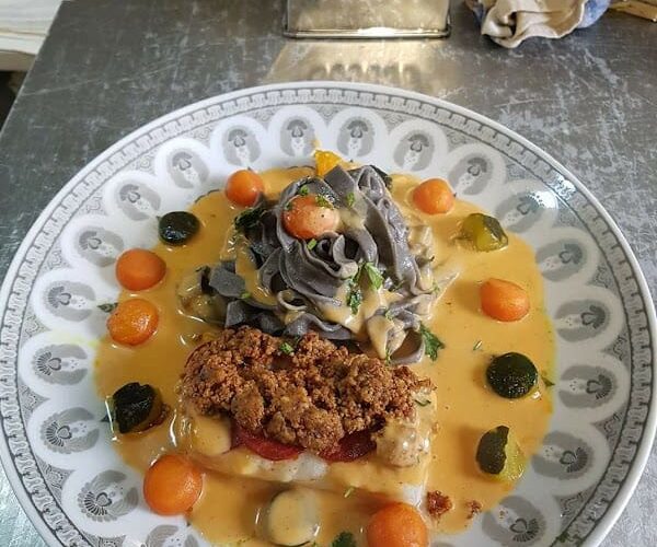 Restaurant La Route des épices à Calais, France