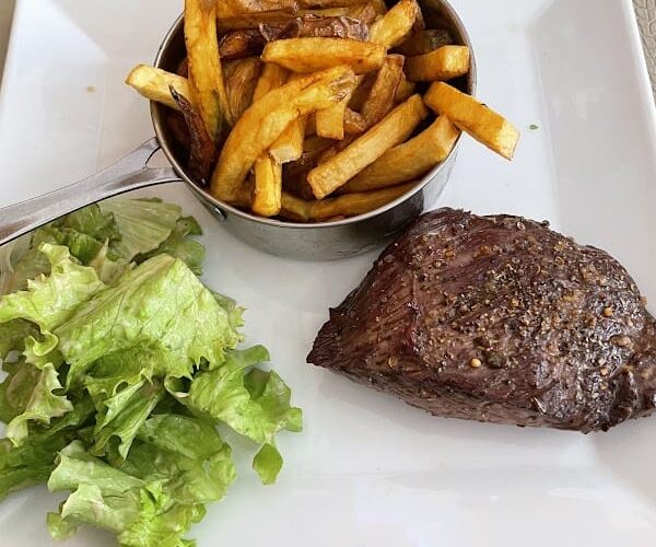 Restaurant La salle a manger à Montluçon, France