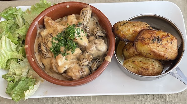 Restaurant La salle a manger à Montluçon, France
