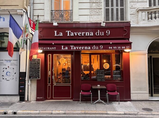 Restaurant La taverna du 9 à Nice, France