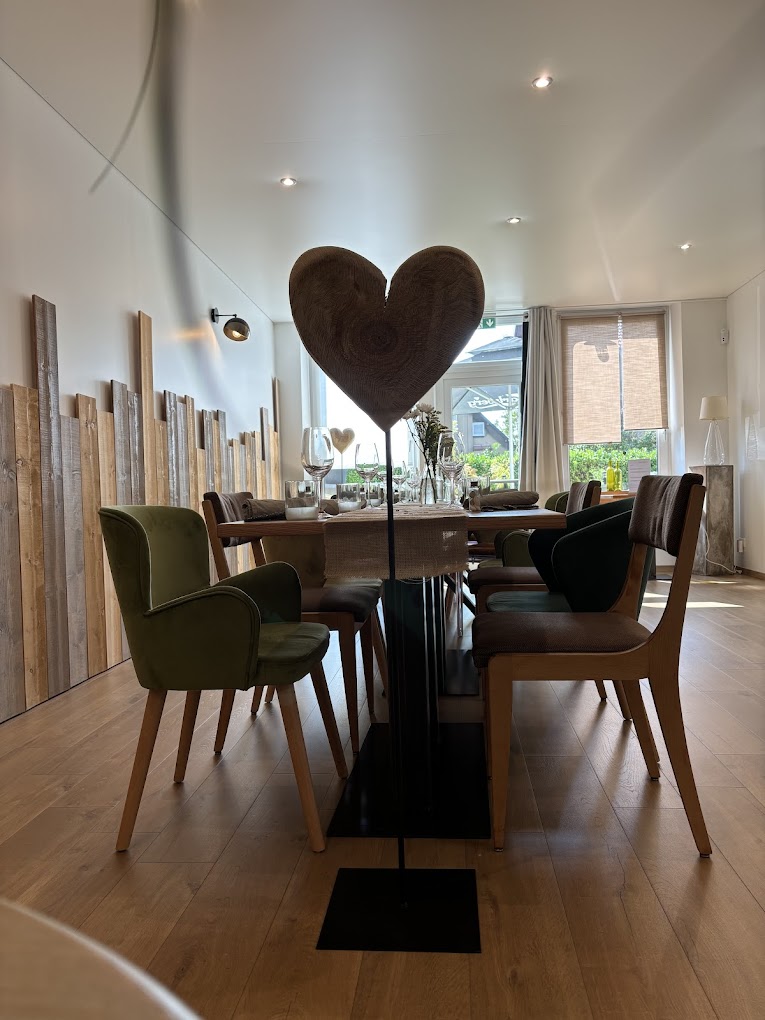 L’Atelier Restaurant à Montois-la-Montagne, France — photo 5
