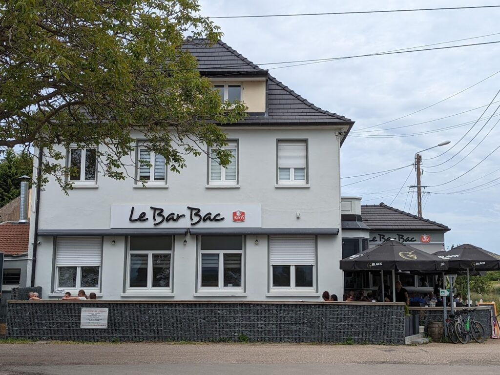 Restaurant Le Bar Bac à Cattenom, France