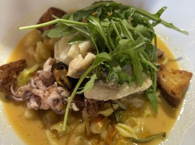 Restaurant Le Bar des Oiseaux à Nice, France