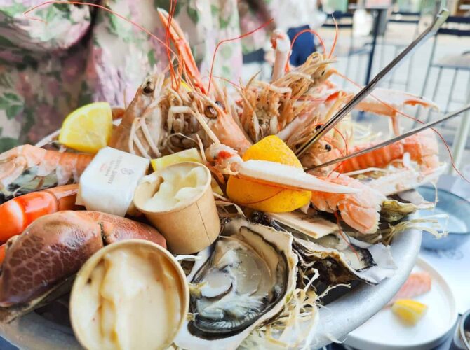 Restaurant Le Bocal de la poissonnerie des halles à Reims, France