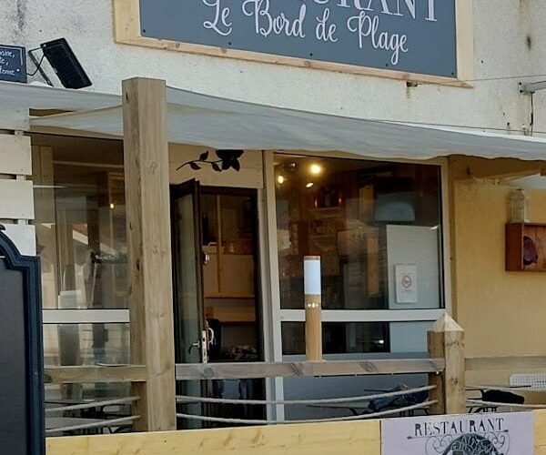 Restaurant Le bord de plage à Biscarrosse, France
