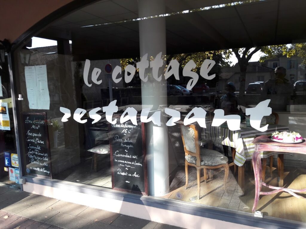 Le Cottage
