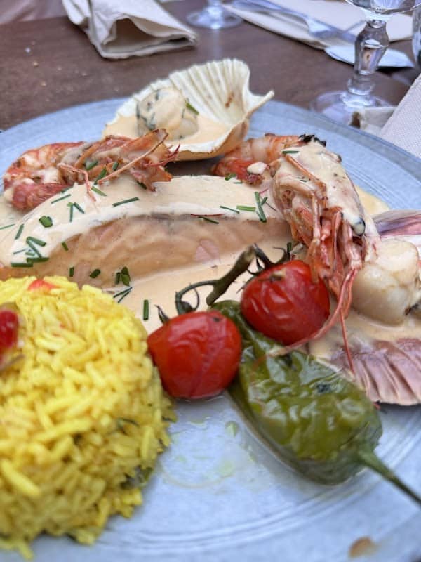 Restaurant Le Dauphin à Pau, France