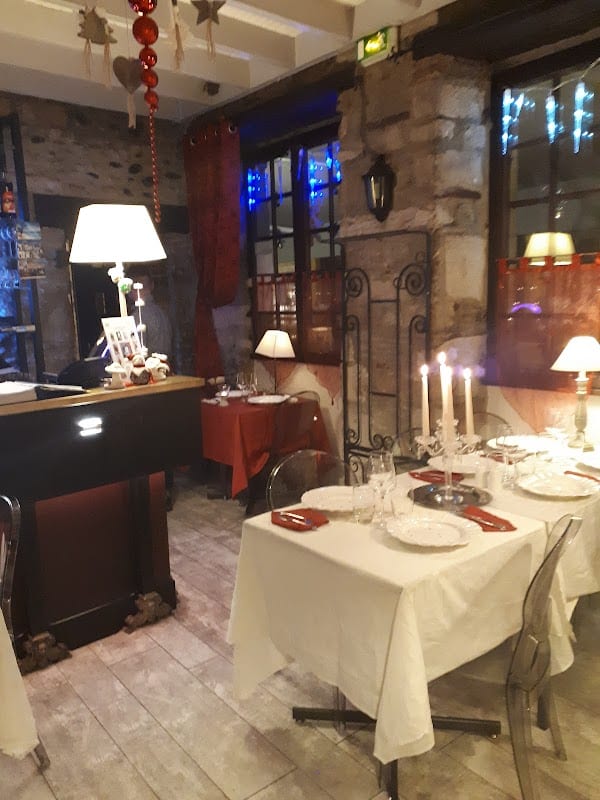 Restaurant Le Henri IV à Pau, France